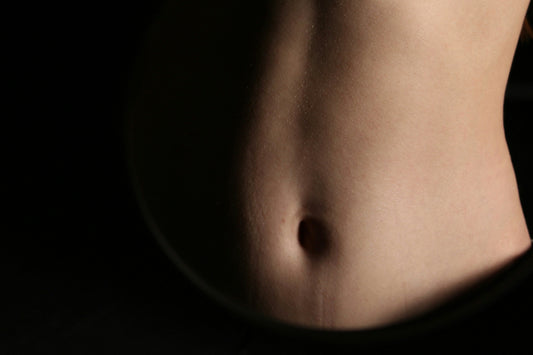 Por qué tienes el abdomen hinchado y cómo controlarlo